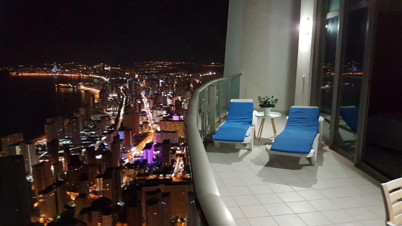 Deluxe Penthouse On The 42Nd Floor With Amazing Sea Views Apartment Benidorm Exterior photo